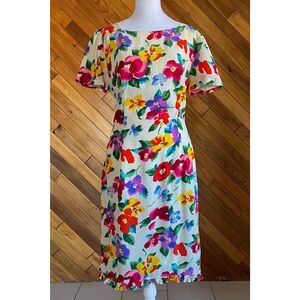 Vintage White Silk Floral Dress with Ruffle Hem